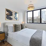 The Goodge Street Place - Bright 2Bdr Flat